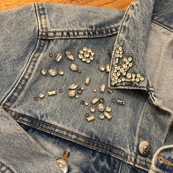 H&M Denim Jacket w/ Jewels - Size 10 - Picture 2 of 6
